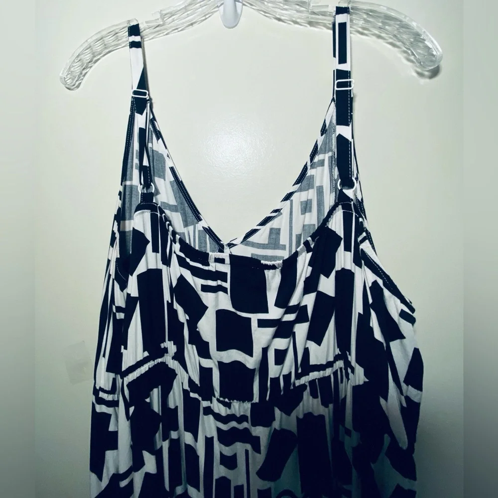 Torrid Black and White Abstract Midi Dress Size 3 - Picture 7 of 11